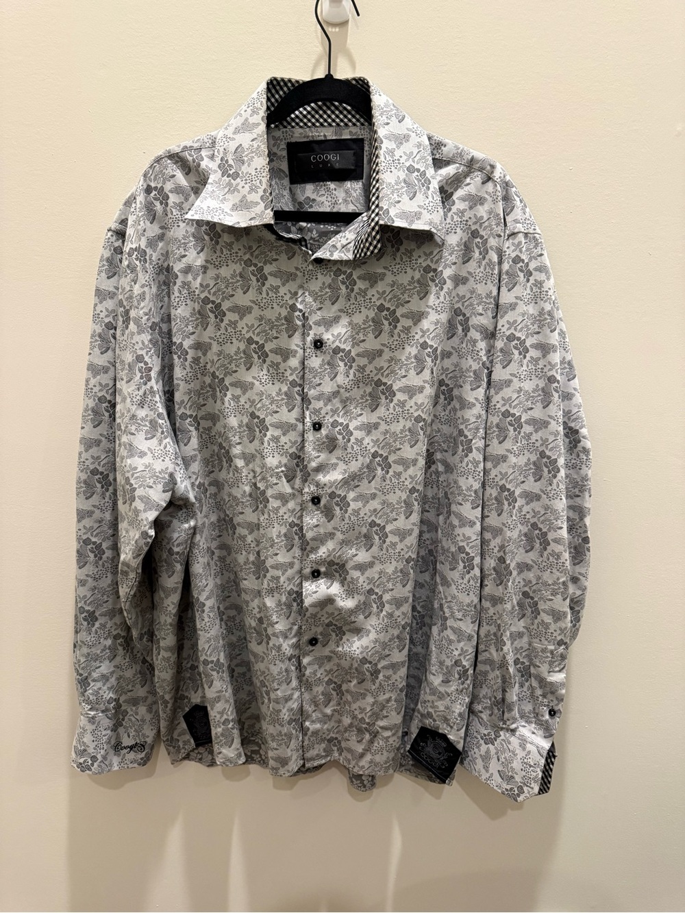 Coogi Luxe Men's Floral Button-Up Long Sleeve Dress Shirt in Gray & White 4XL